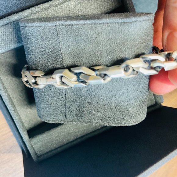 David Yurman CURB CHAIN ANGULAR LINK BRACELET IN STERLING SILVER - Picture 4 of 10